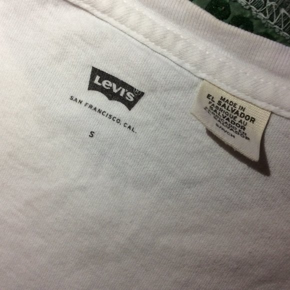 Levi's Logo Tee - Picture 3 of 4